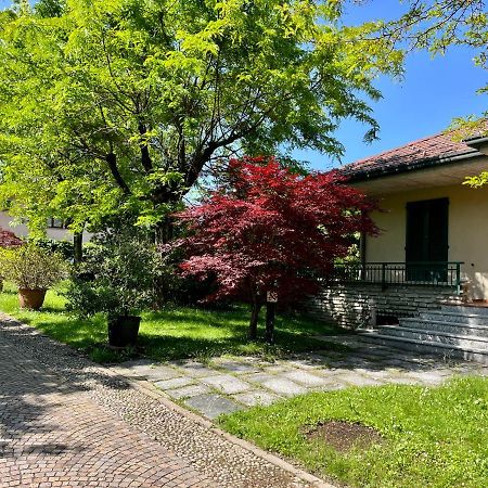 Lukas Home Con Il Cuore Appartamento 3 Camere Al Piano Terra E Appartamento 1 Camera In Taverna Merone Exterior foto